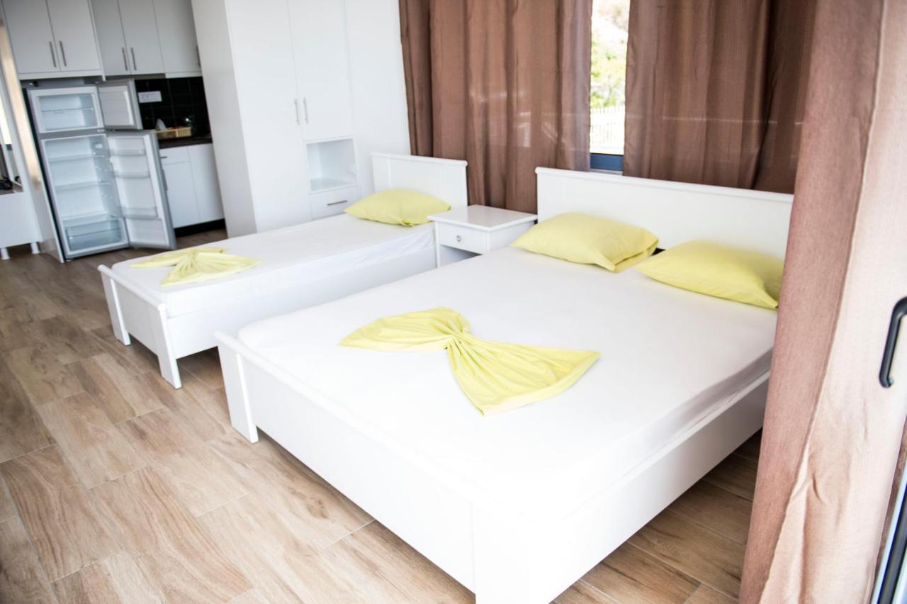 Heaven Beach Sarandë Eksteriør billede